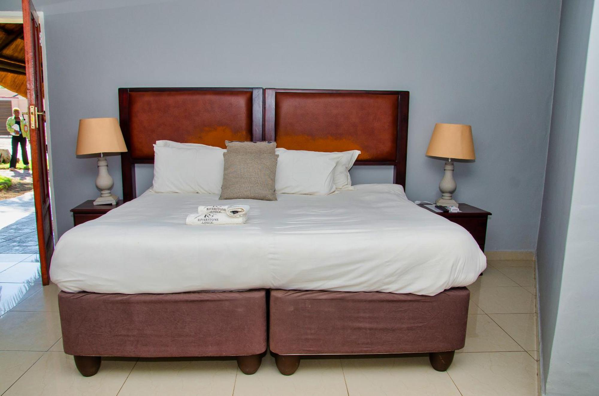 Riverstone Guest Lodge Хараре Экстерьер фото