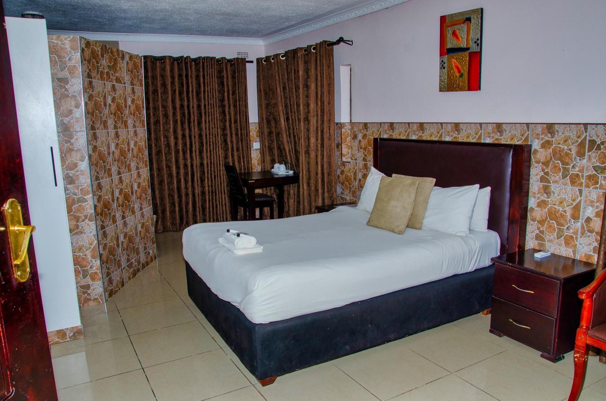 Riverstone Guest Lodge Хараре Экстерьер фото